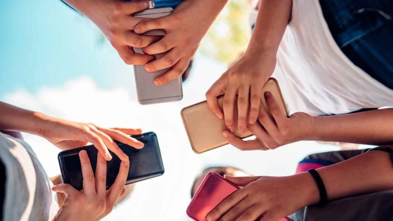 Yüksek Meblağ Ödemeden Vergisiz Telefon Nasıl Alınır?
